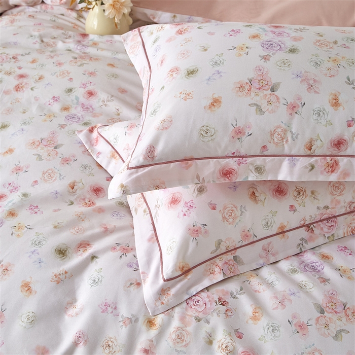 91家纺网 家纺一手货源 找家纺 曼秀琳 2025新款铂金棉数码印花四件套(全棉133*76) 天香豆蔻-粉