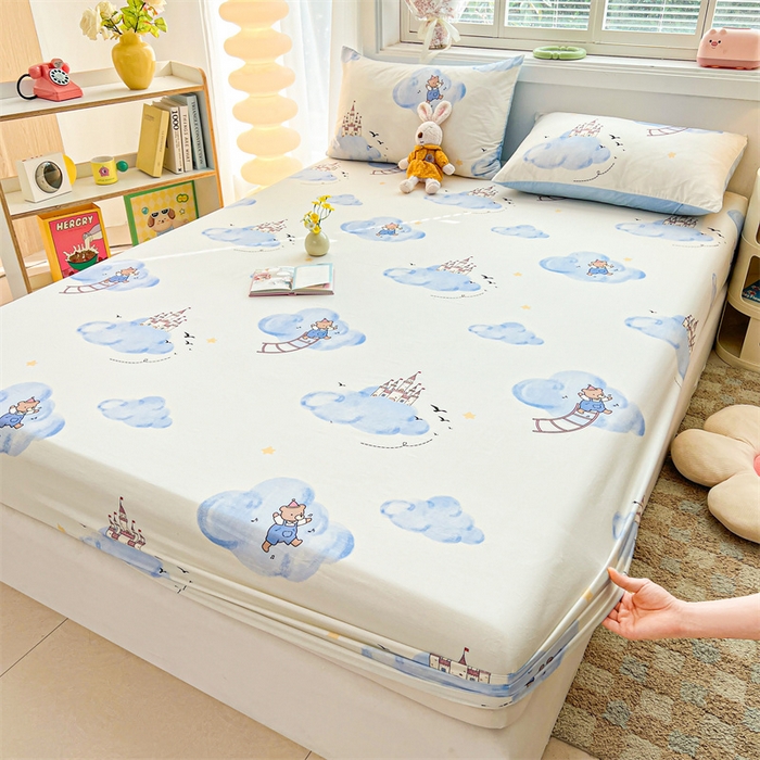 91家纺网 家纺一手货源 找家纺 雯豆2025春夏新品全棉床笠三件套学生成人印花纯棉床罩 全棉床笠-熊熊城堡