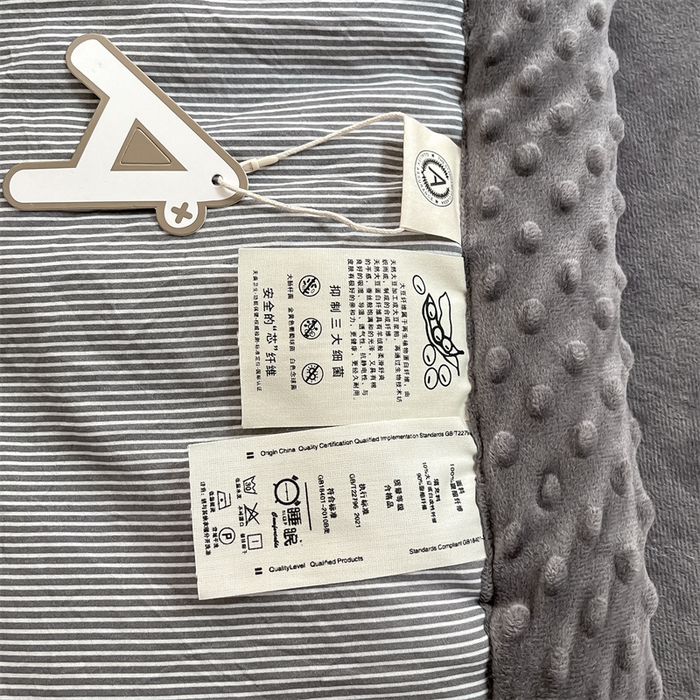 91家纺网 家纺一手货源 找家纺 云家 2025新款豆豆绒被子被芯夏凉被空调被四季被 灰细条