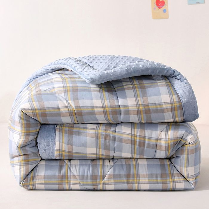 91家纺网 家纺一手货源 找家纺 云家 2025新款豆豆绒被子被芯夏凉被空调被四季被 简兮兰