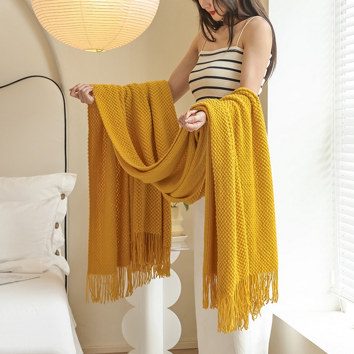 91家纺网 家纺一手货源 找家纺 朴尔家纺-毛巾被 2025新款波波风流苏柔糯毯床尾毯沙发巾 波波流苏柔糯毯-姜黄