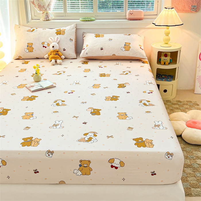 91家纺网 家纺一手货源 找家纺 雯豆2025春夏新品全棉床笠三件套学生成人印花纯棉床罩 全棉床笠-小熊伙伴