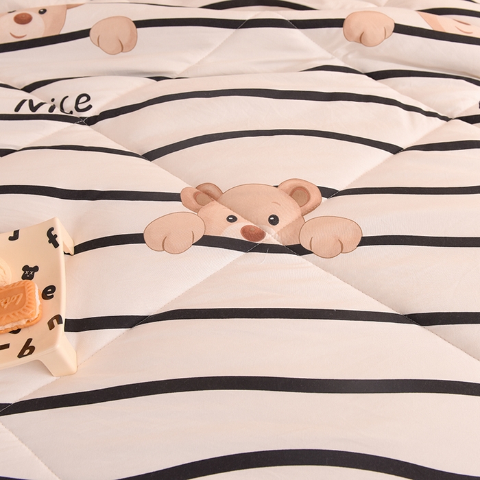 91家纺网 家纺一手货源 找家纺 云家 2025新款豆豆绒被子被芯夏凉被空调被四季被 欢乐小熊