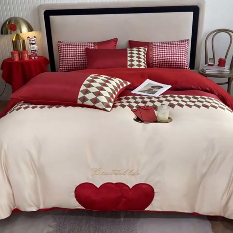 91家纺网 家纺一手货源 找家纺 （总）用心 2023新款数码印花四件套