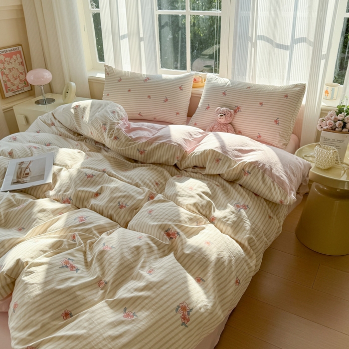 91家纺网 家纺一手货源 找家纺  赫然 2026新款水洗双层纱四件套 樱花季