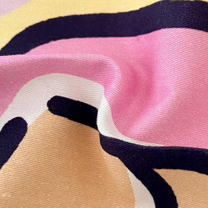 91家纺网 家纺一手货源 找家纺 博雅 2025新款三丽鸥大版印花全棉四件套专版花型 全棉大版（升级款信封枕）滑板KT猫