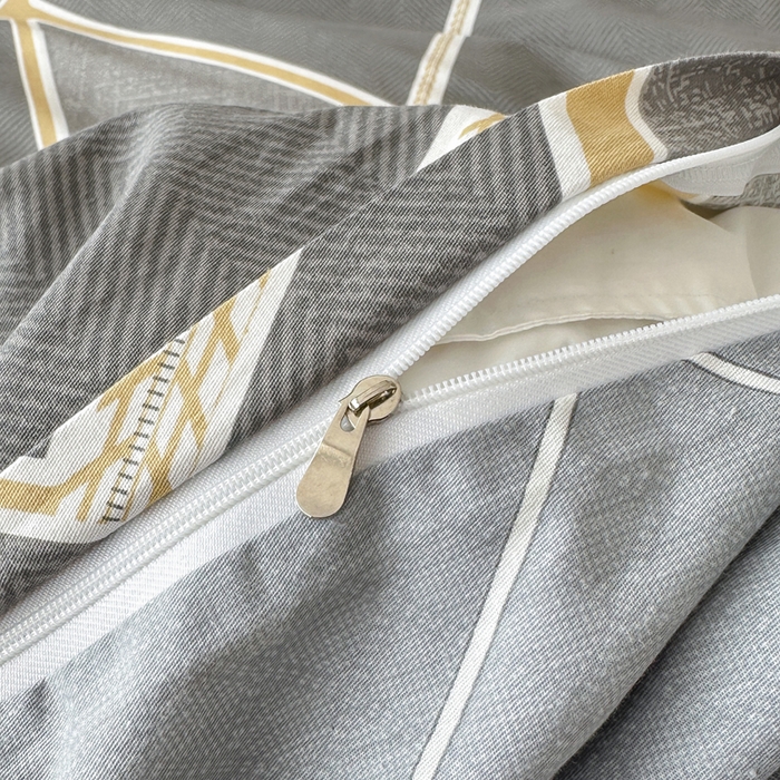 91家纺网 家纺一手货源 找家纺 棉造家居 2025新款亲肤舒适全棉纯棉印花系列三/四件套 时尚拼图