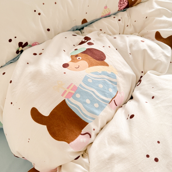 91家纺网 家纺一手货源 找家纺 慕澄家纺 2025新款小清新水洗棉印花四件套 萌趣版-腊肠狗