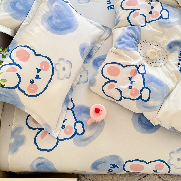 91家纺网 家纺一手货源 找家纺 棉造家居 2025新款亲肤舒适全棉纯棉印花系列三/四件套 晴天小兔