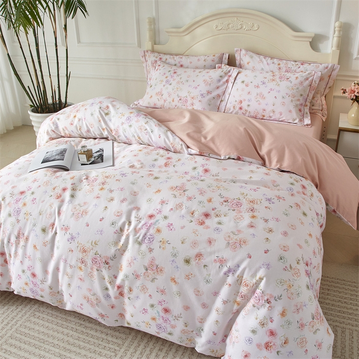 91家纺网 家纺一手货源 找家纺 曼秀琳 2025新款铂金棉数码印花四件套(全棉133*76) 天香豆蔻-粉