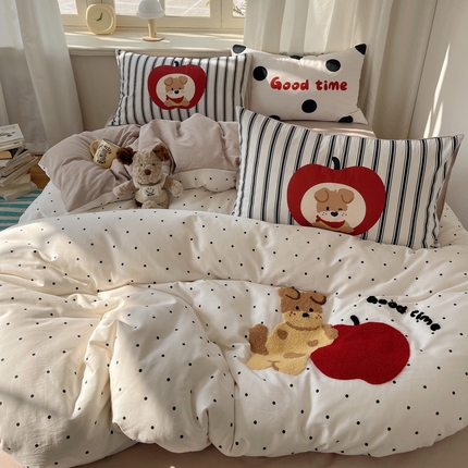 美乐迪家纺 2025新款休闲风系列全棉毛巾绣四件套 苹果狗狗