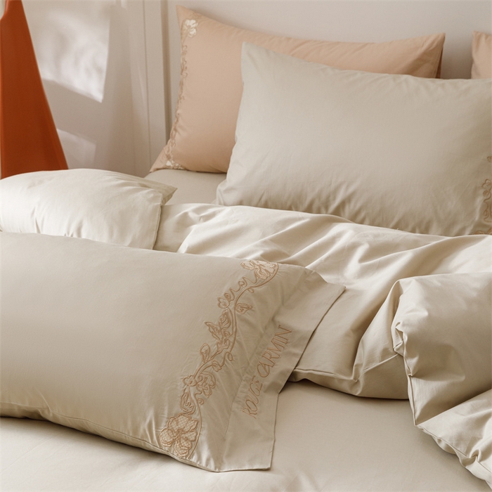 91家纺网 家纺一手货源 找家纺 艾莱家纺 2025新款A类精梳纯棉刺绣花四件套-赫柏 赫柏-夜绿