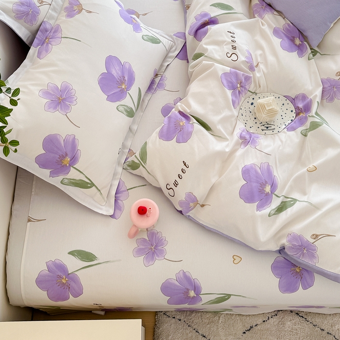 91家纺网 家纺一手货源 找家纺 棉造家居 2025新款亲肤舒适全棉纯棉印花系列三/四件套 甜美花韵