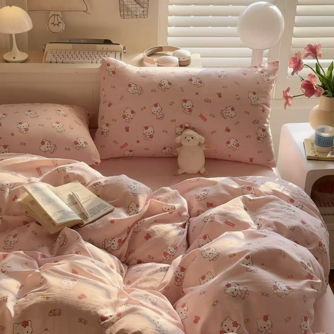 91家纺网 家纺一手货源 找家纺 慕澄家纺 2025新款小清新水洗棉印花四件套 萌趣版-粉咪咪