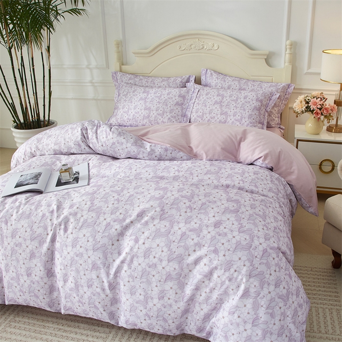 91家纺网 家纺一手货源 找家纺 曼秀琳 2025新款铂金棉数码印花四件套(全棉133*76) 春水柔情-紫