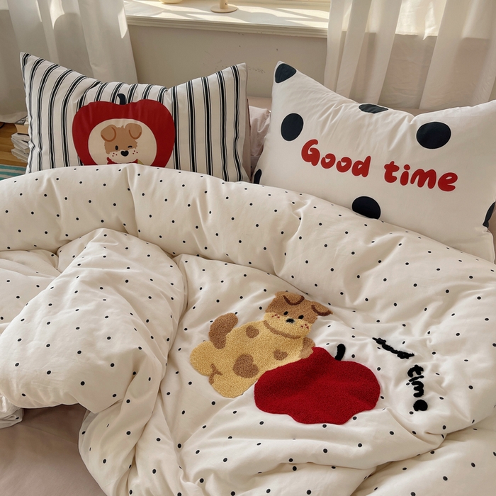 91家纺网 家纺一手货源 找家纺 美乐迪家纺 2025新款休闲风系列全棉毛巾绣四件套 苹果狗狗