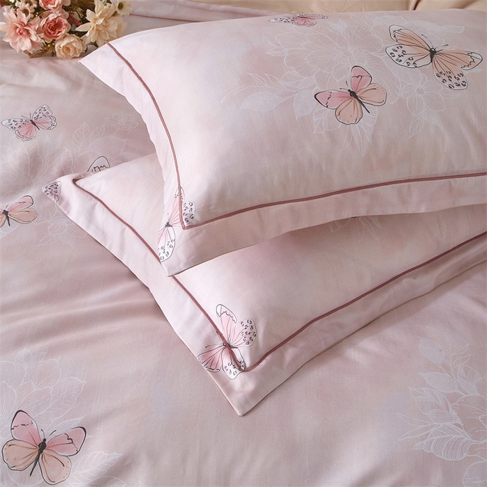 91家纺网 家纺一手货源 找家纺 曼秀琳 2025新款铂金棉数码印花四件套(全棉133*76) 浅梦-粉