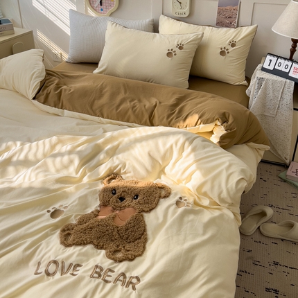 91家纺网 家纺一手货源 找家纺 （总）水墨江南 2025新款超柔水洗棉贴布绣四件套