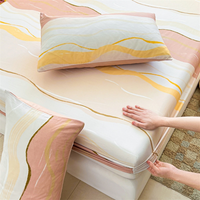 91家纺网 家纺一手货源 找家纺 雯豆2025春夏新品全棉床笠三件套学生成人印花纯棉床罩 全棉床笠-浪漫约定