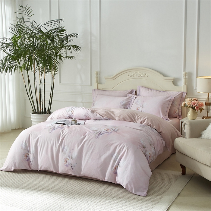 91家纺网 家纺一手货源 找家纺 曼秀琳 2025新款铂金棉数码印花四件套(全棉133*76) 黛墨清华-粉