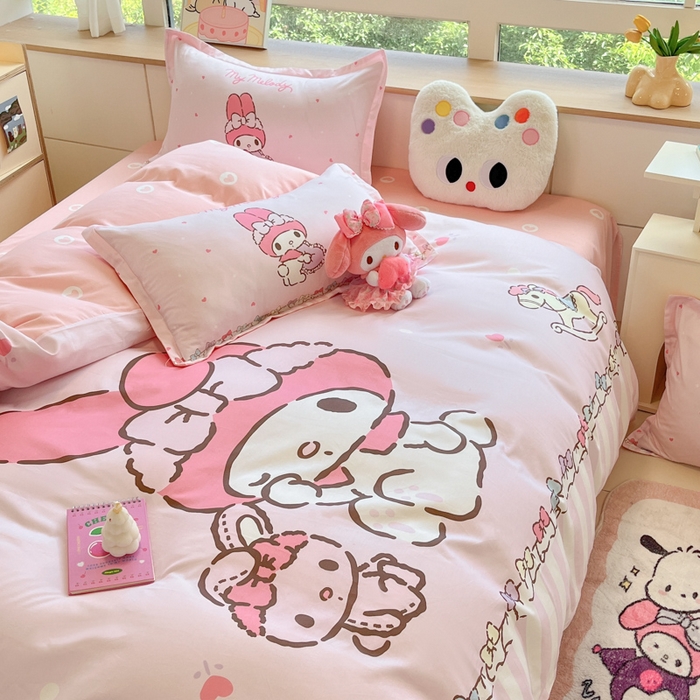 91家纺网 家纺一手货源 找家纺 博雅 2025新款三丽鸥大版印花全棉四件套专版花型 全棉大版（升级款信封枕）木马美乐蒂