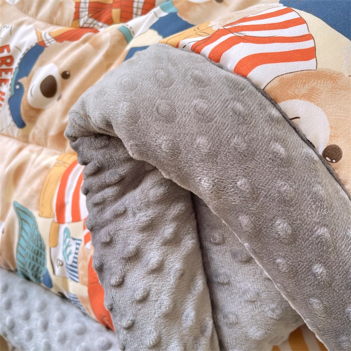 91家纺网 家纺一手货源 找家纺 云家 2025新款豆豆绒被子被芯夏凉被空调被四季被 爱德华