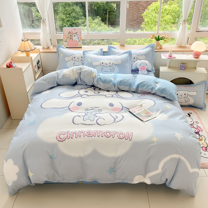 91家纺网 家纺一手货源 找家纺 博雅 2025新款三丽鸥大版印花全棉四件套专版花型 全棉大版（升级款信封枕）云朵玉桂狗