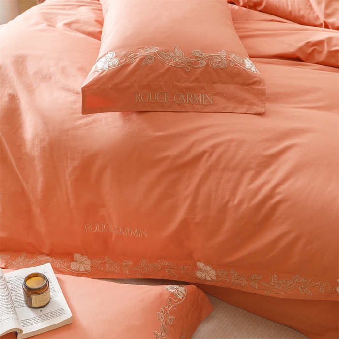 91家纺网 家纺一手货源 找家纺 艾莱家纺 2025新款A类精梳纯棉刺绣花四件套-赫柏 赫柏-橙夕