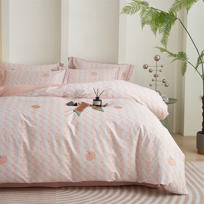 91家纺网 家纺一手货源 找家纺 曼秀琳 2025新款铂金棉数码印花四件套(全棉133*76) 梦幻南瓜-粉