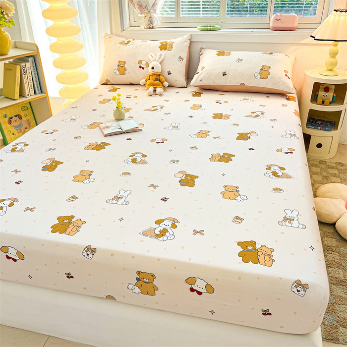 91家纺网 家纺一手货源 找家纺 雯豆2025春夏新品全棉床笠三件套学生成人印花纯棉床罩 全棉床笠-小熊伙伴