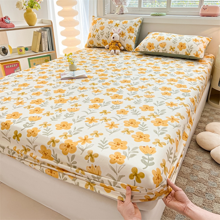 91家纺网 家纺一手货源 找家纺 雯豆2025春夏新品全棉床笠三件套学生成人印花纯棉床罩 全棉床笠-暖阳