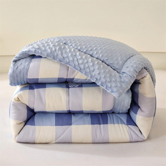 91家纺网 家纺一手货源 找家纺 云家 2025新款豆豆绒被子被芯夏凉被空调被四季被 简格