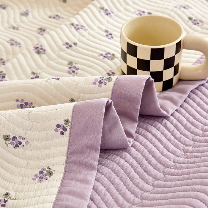 91家纺网 家纺一手货源 找家纺 莎果 2025春夏莫代尔印花高温砂洗床盖三件套四件套 紫葡萄