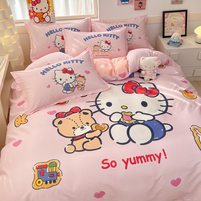 91家纺网 家纺一手货源 找家纺 博雅 2025新款三丽鸥大版印花全棉四件套专版花型 全棉大版（升级款信封枕）小熊KT猫