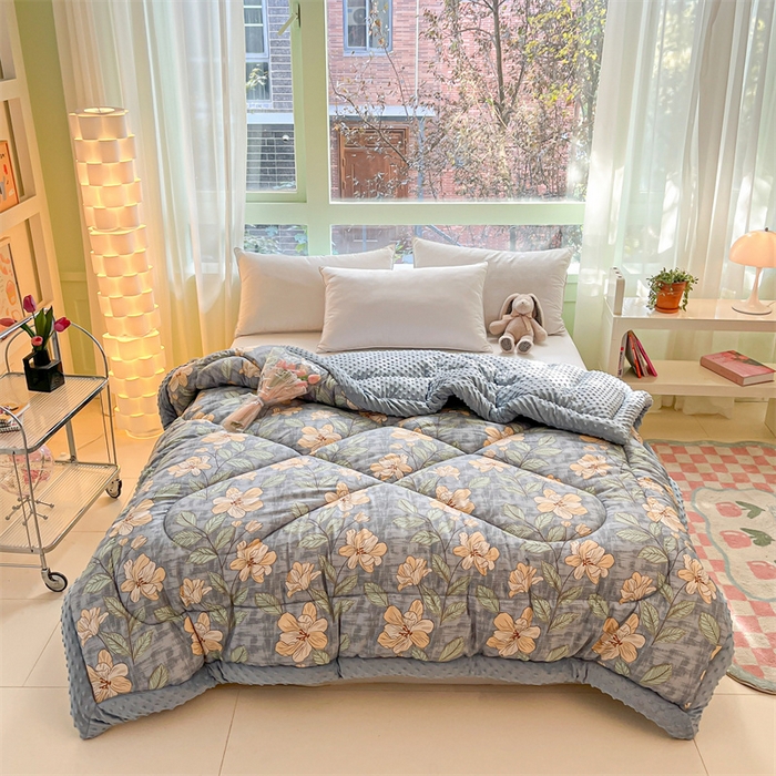 91家纺网 家纺一手货源 找家纺 云家 2025新款豆豆绒被子被芯夏凉被空调被四季被 花开富贵