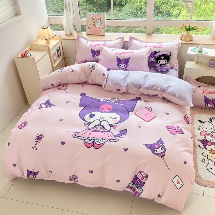 91家纺网 家纺一手货源 找家纺 博雅 2025新款三丽鸥大版印花全棉四件套专版花型 全棉大版（升级款信封枕）礼盒库洛米