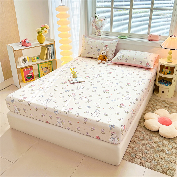 91家纺网 家纺一手货源 找家纺 雯豆2025春夏新品全棉床笠三件套学生成人印花纯棉床罩 全棉床笠-小兔乖乖