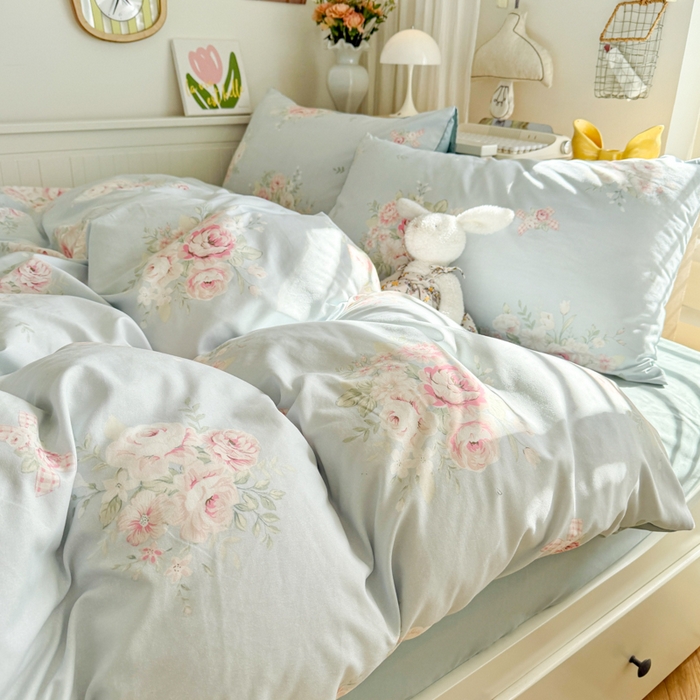 91家纺网 家纺一手货源 找家纺 慕澄家纺 2025新款小清新水洗棉印花四件套 萌趣版-爱丽丝