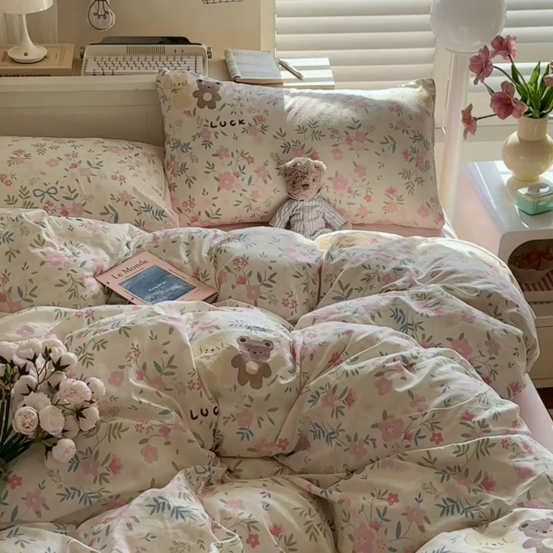 91家纺网 家纺一手货源 找家纺 慕澄家纺 2025新款小清新水洗棉印花四件套 萌趣版-花园宝贝