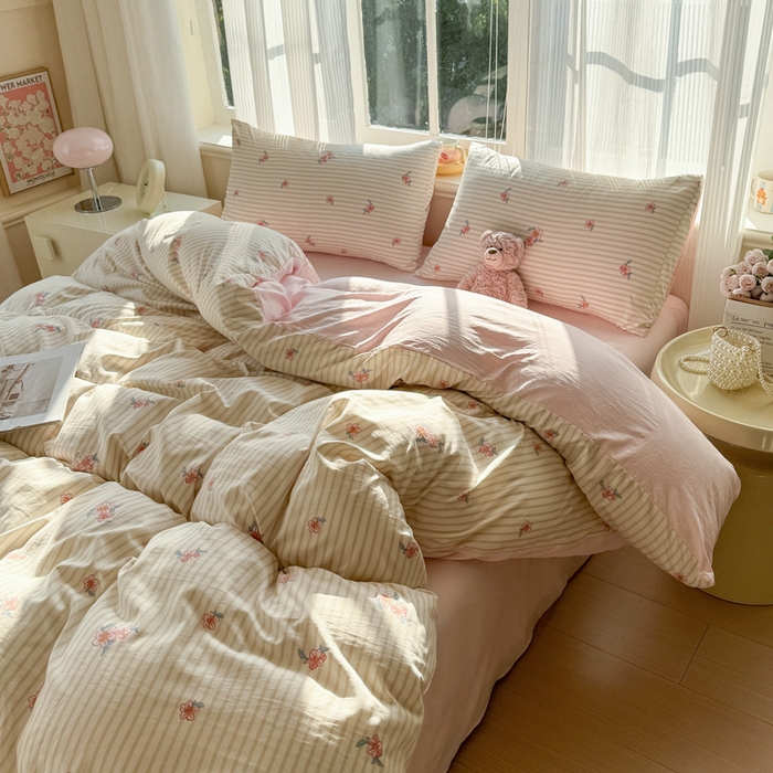 91家纺网 家纺一手货源 找家纺  赫然 2026新款水洗双层纱四件套 樱花季