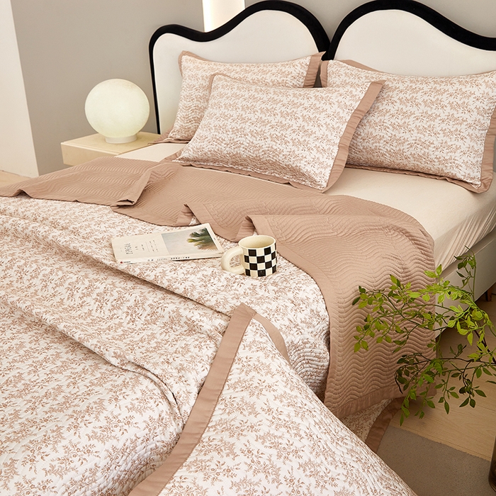 91家纺网 家纺一手货源 找家纺 莎果 2025春夏莫代尔印花高温砂洗床盖三件套四件套 薇拉