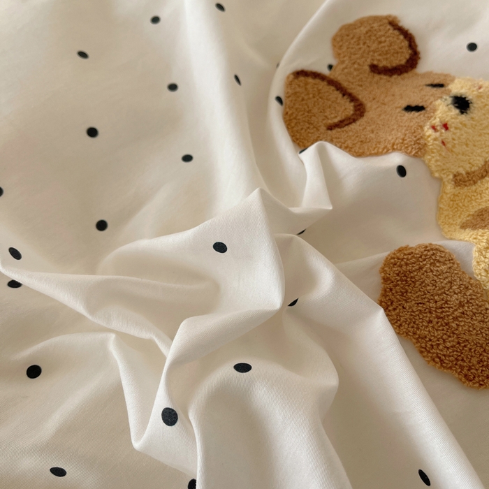 91家纺网 家纺一手货源 找家纺 美乐迪家纺 2025新款休闲风系列全棉毛巾绣四件套 苹果狗狗