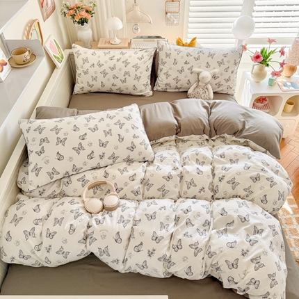 91家纺网 家纺一手货源 找家纺 慕澄家纺 2025新款小清新水洗棉印花四件套 萌趣版-蝶恋