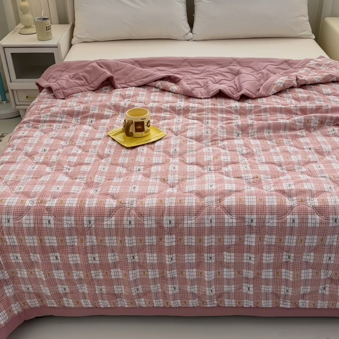 91家纺网 家纺一手货源 找家纺 （总）悦织湾2025新款亲肤水洗棉夏被印花纯色升级版芦荟棉夏凉被空调被跑量款