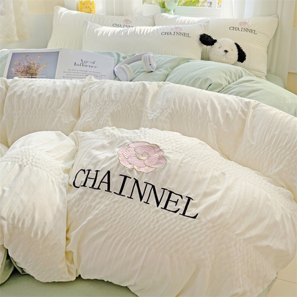 灰鲸 2025新款泡泡纱系列南笙刺绣四件套 泡泡纱南笙-奶昔白+抹茶绿