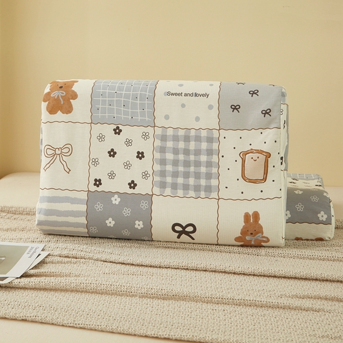 91家纺网 家纺一手货源 找家纺 翎盈家纺 2025新款纯棉小清新乳胶枕专用枕套 布偶小熊