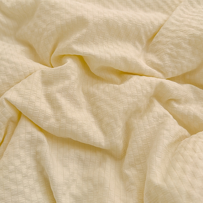 91家纺网 家纺一手货源 找家纺 睡棉坊 2025新款A类泡泡棉夏被韩版原创设计刺绣款空调被夏凉被 米白色