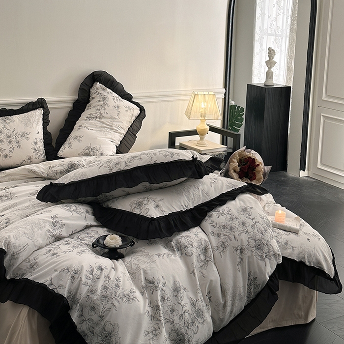 91家纺网 家纺一手货源 找家纺 蓝邻家纺 2025年新款全棉法式复古真丝绉花边四件套系列 加州风情