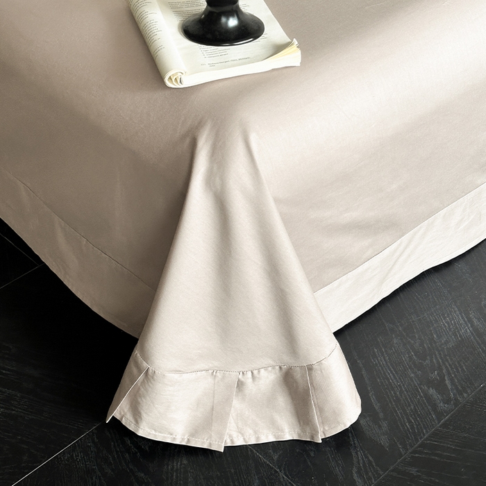 91家纺网 家纺一手货源 找家纺 蓝邻家纺 2025年新款全棉法式复古真丝绉花边四件套系列 加州风情