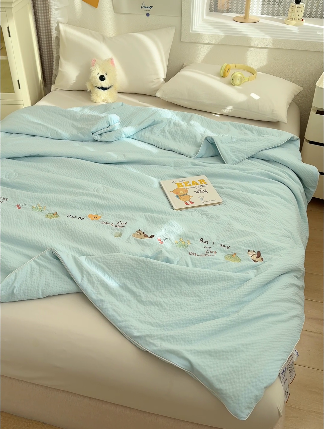 91家纺网 家纺一手货源 找家纺 睡棉坊 2025新款A类泡泡棉夏被韩版原创设计刺绣款空调被夏凉被 浅蓝色